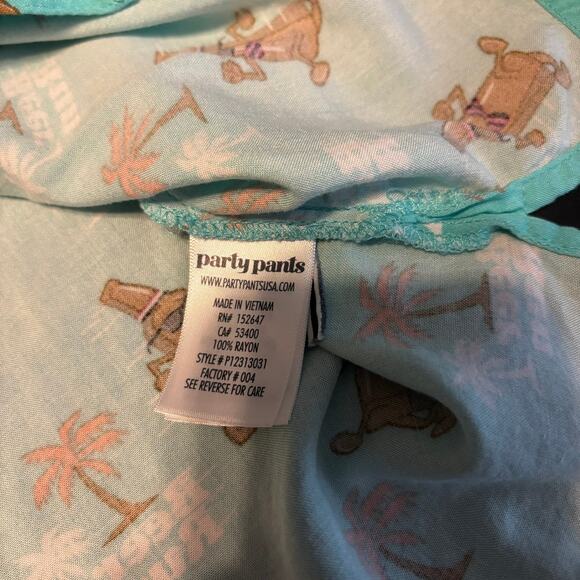 Party Pants Beer Run Shirt Mens Medium Aqua Blue Button Down SS Hawaiian Style - Picture 6 of 6